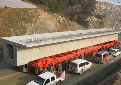 龍派輪胎式運梁車(chē) 龍派輪胎式運梁車(chē)